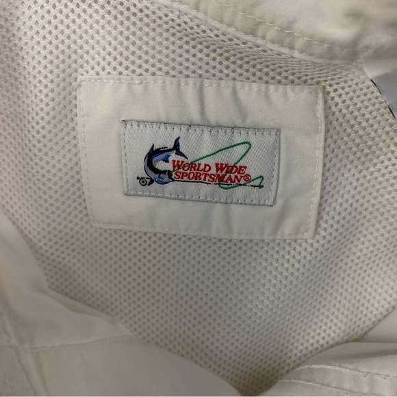 World Wide - Picture 8 of 11